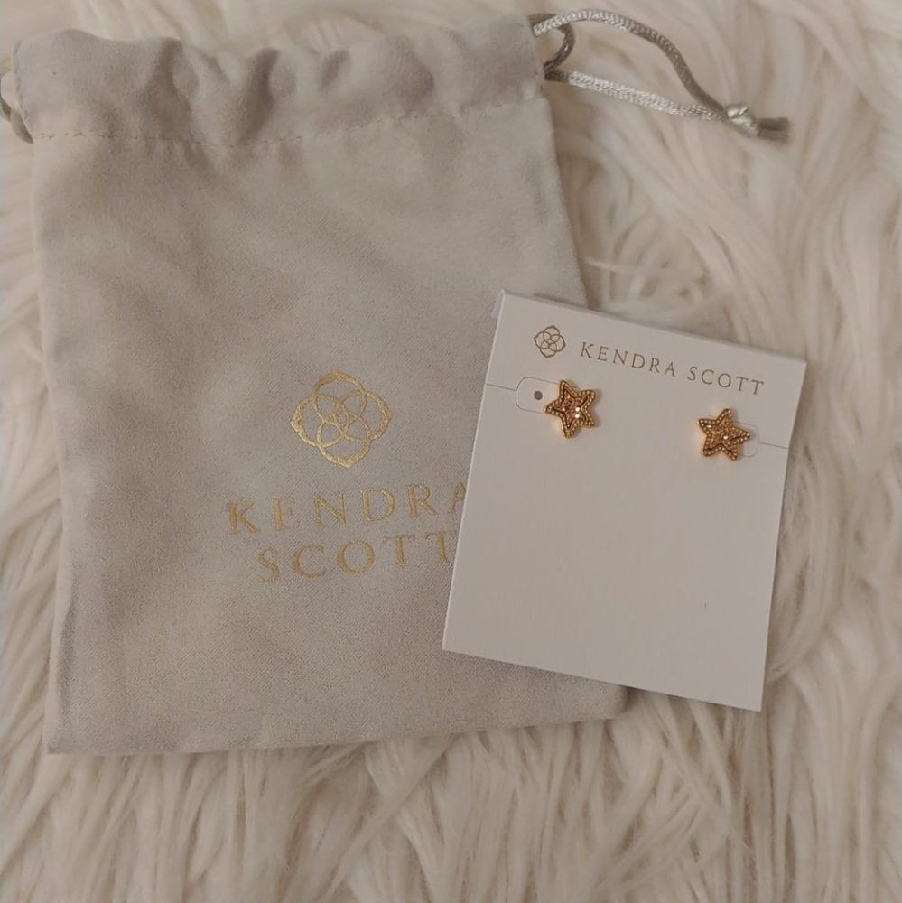 💖FIRM! NWT KENDRA SCOTT JAE STAR STUD EARRINGS WITH DUST BAG